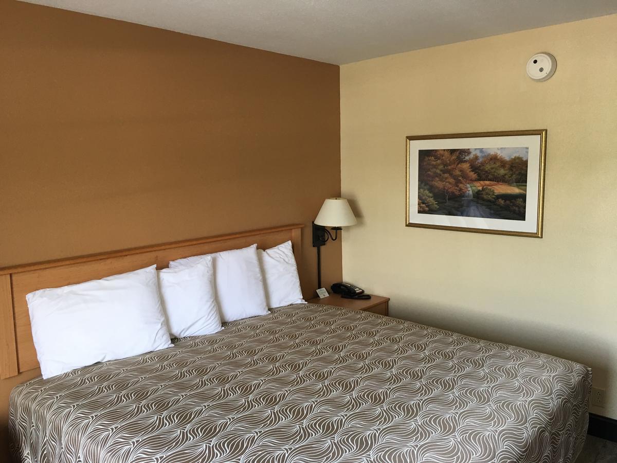 Hometown Inn-Soddy Daisy Bagian luar foto