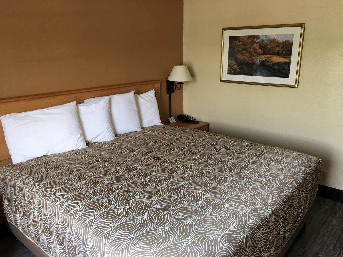 Hometown Inn-Soddy Daisy Bagian luar foto