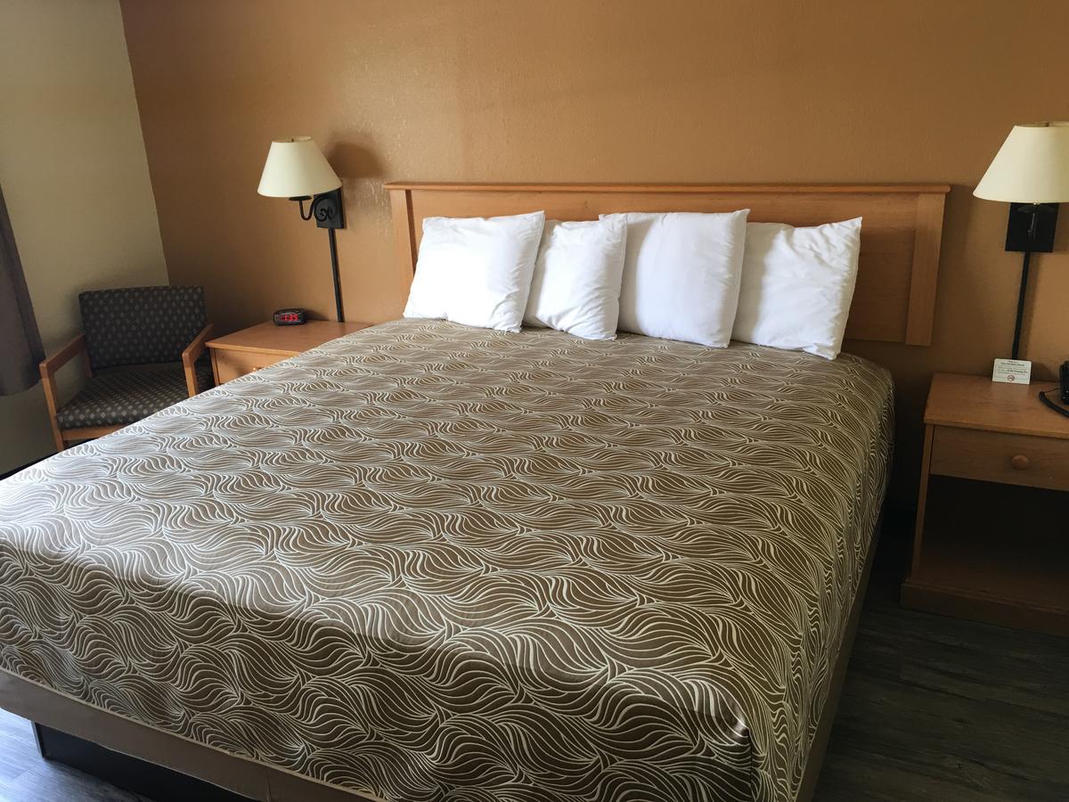 Hometown Inn-Soddy Daisy Bagian luar foto