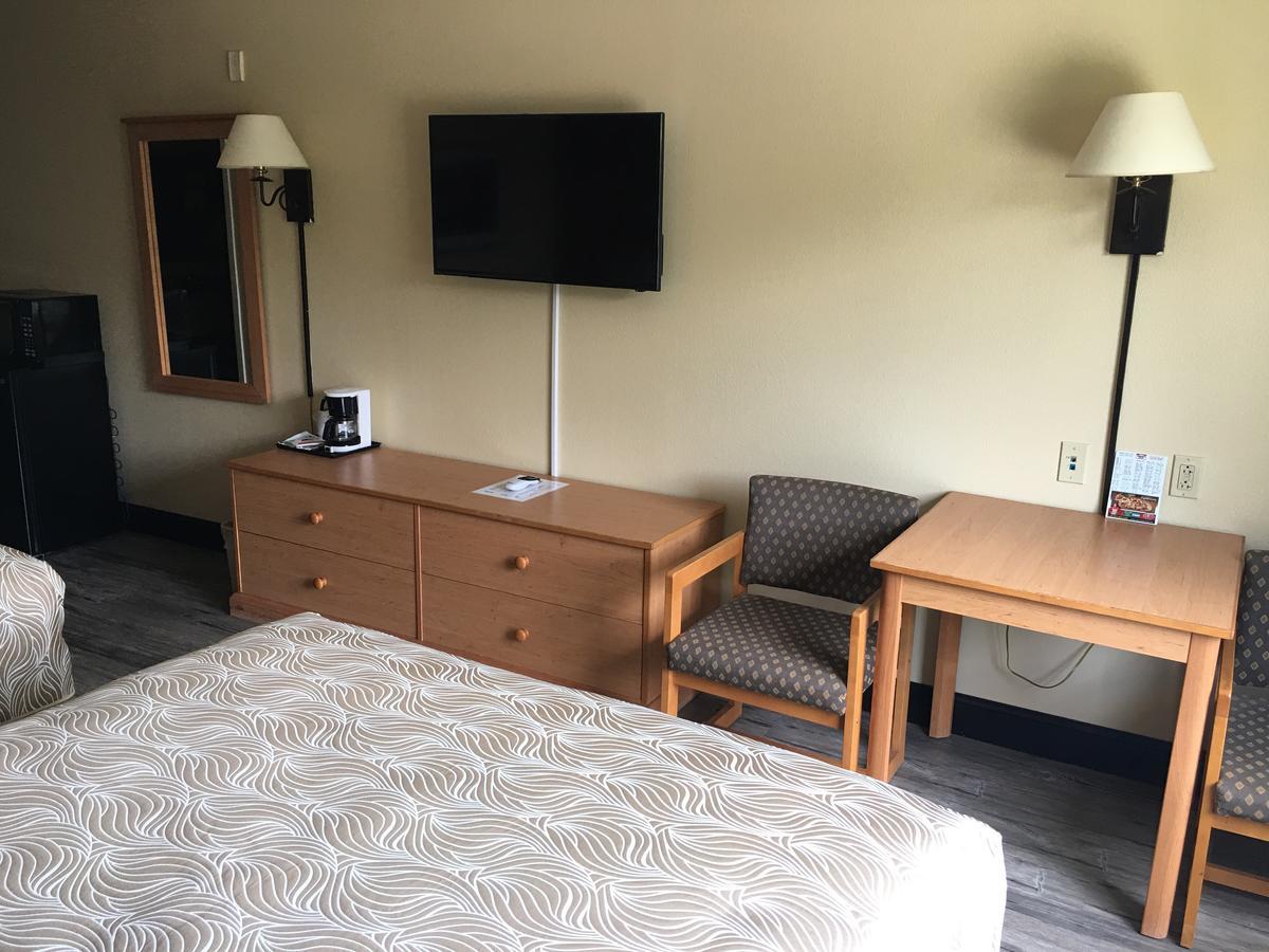 Hometown Inn-Soddy Daisy Bagian luar foto