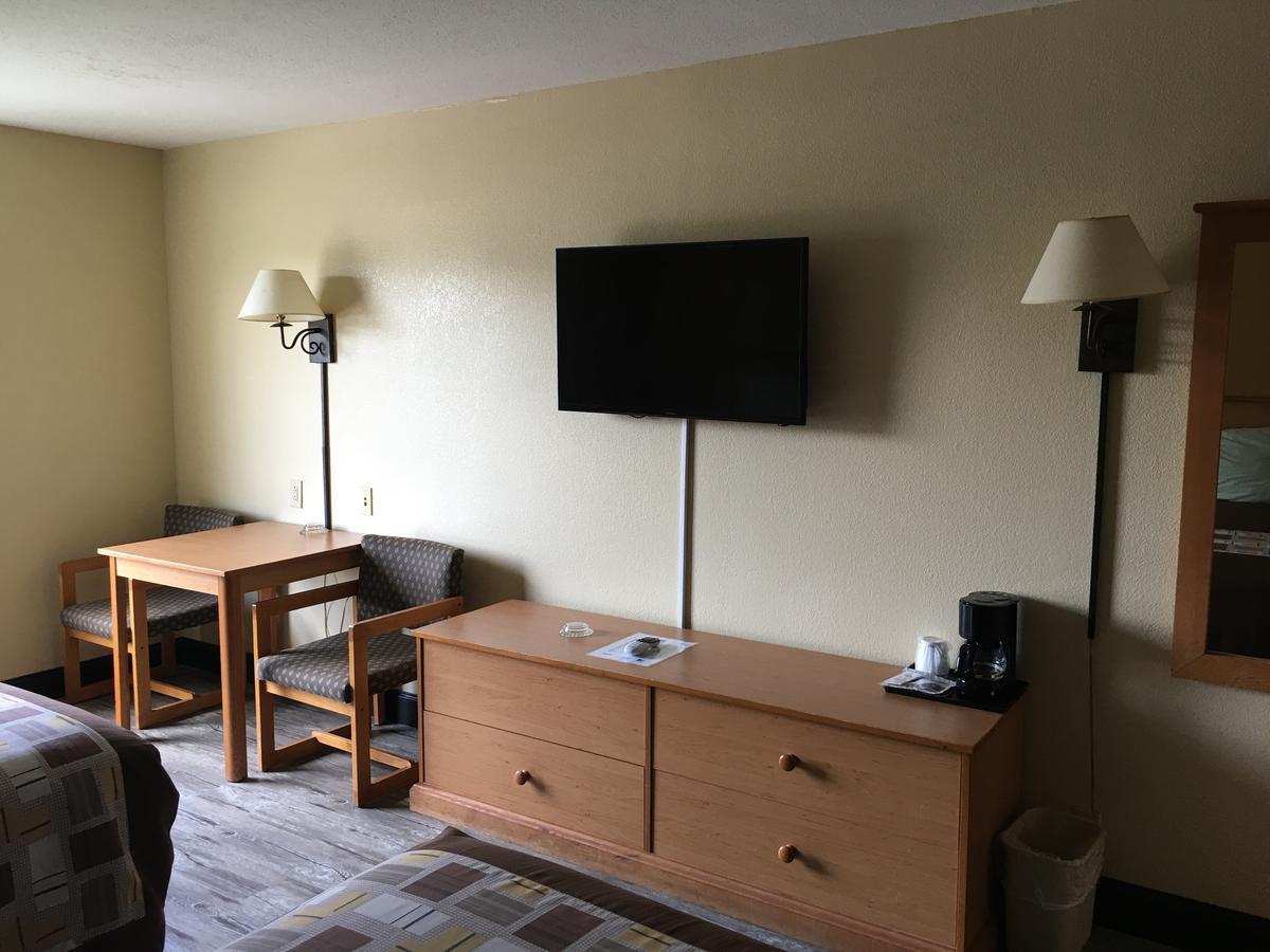 Hometown Inn-Soddy Daisy Bagian luar foto