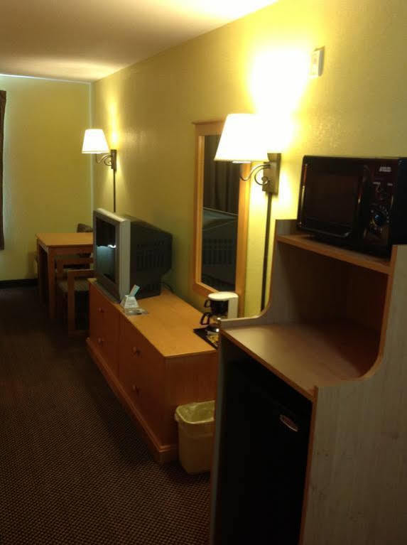 Hometown Inn-Soddy Daisy Bagian luar foto